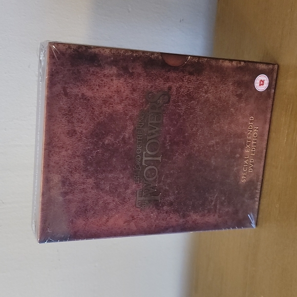 Lord Of The Rings Extended Edition 3 Part Box Set DVD Partially Unopened - Picture 12 of 15